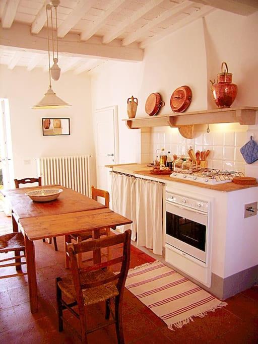 Near The Sea Big Panoramic House 2 Terraces In Lovely Village Montiano  Exterior foto